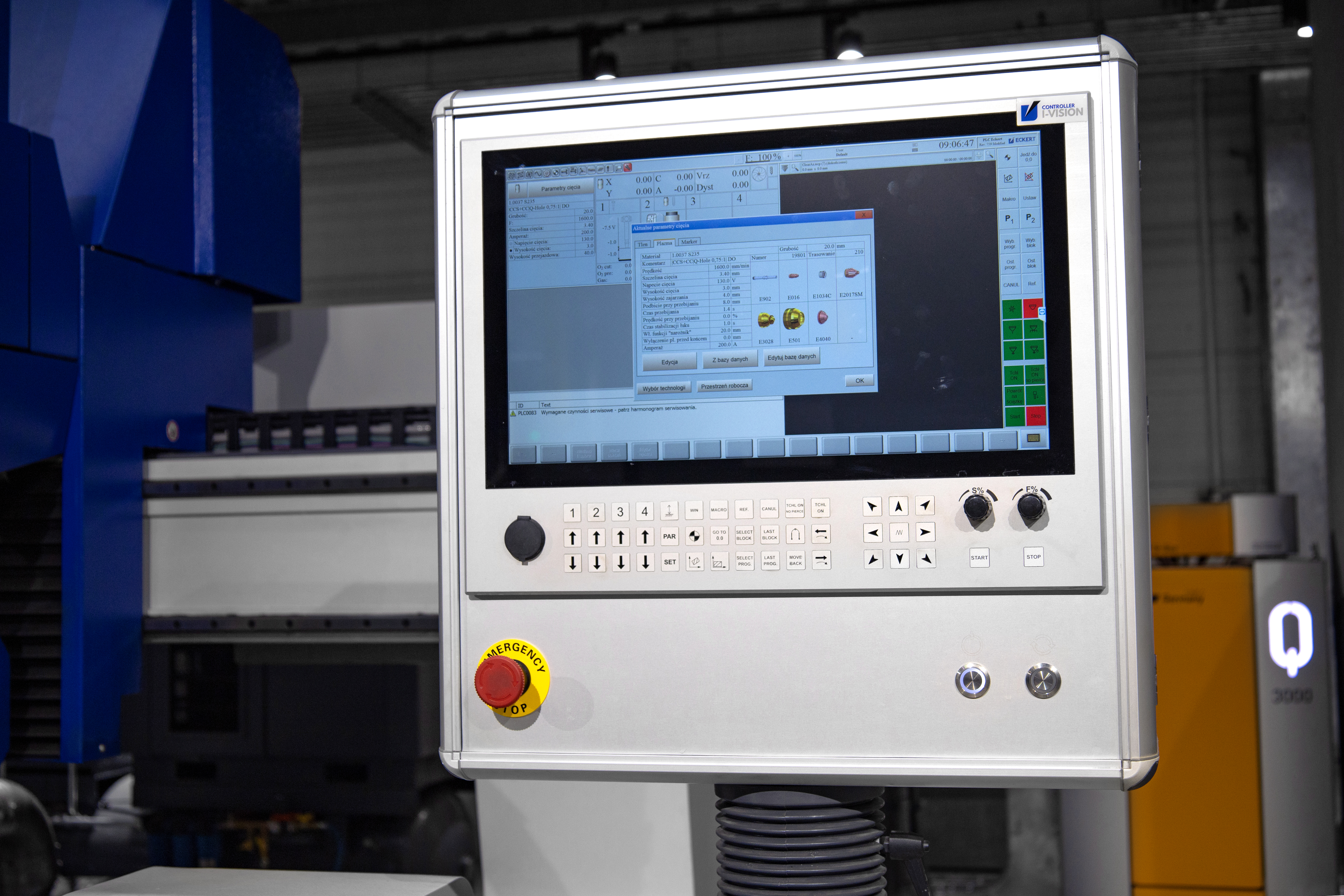 Eckert CNC-styrenhet f&ouml;r plasmask&auml;rmaskin med f&ouml;rinst&auml;llda parametrar f&ouml;r pl&aring;tsk&auml;rning
